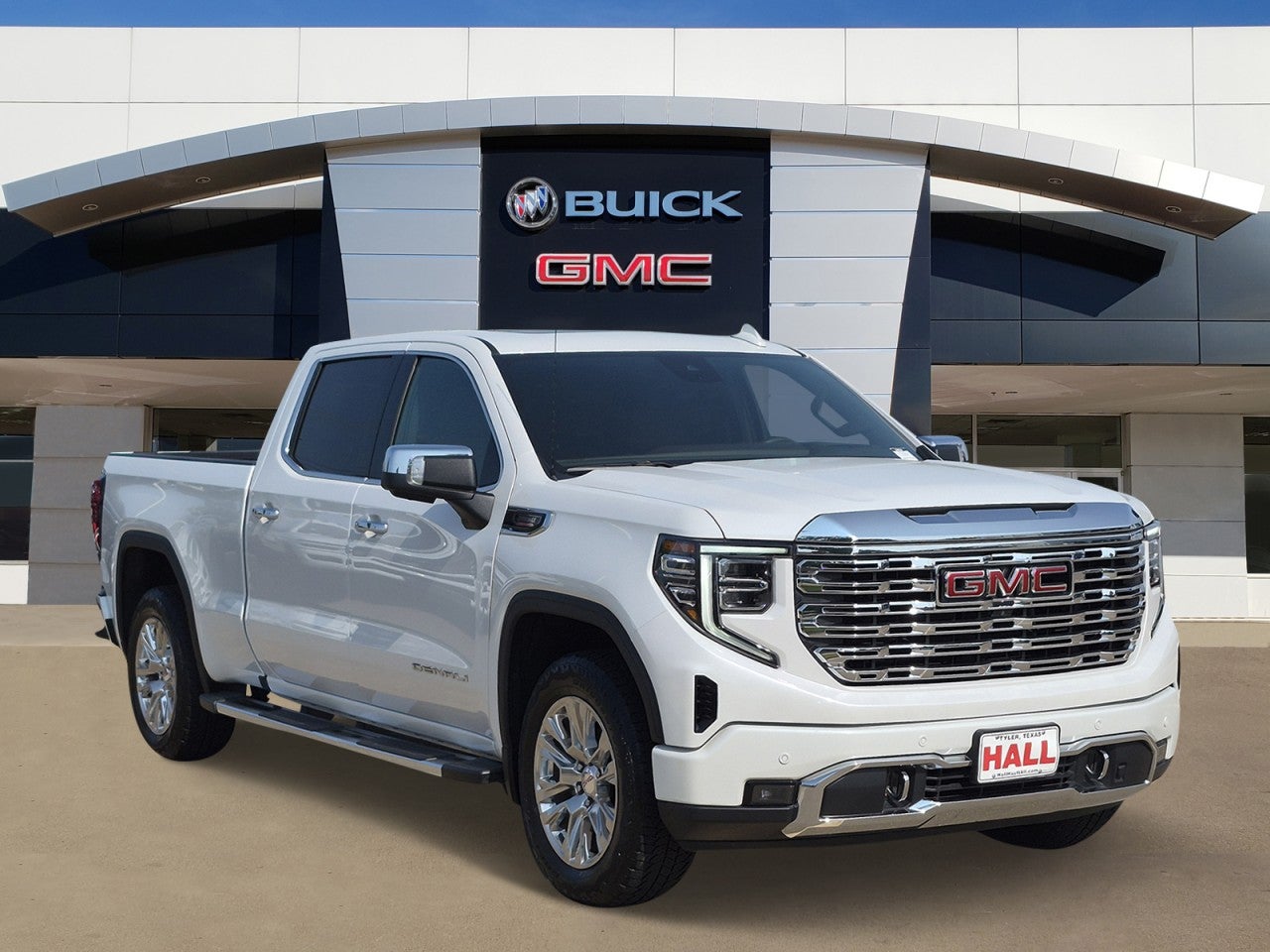  2023 GMC Sierra 1500 Denali Crew Cab 4WD   