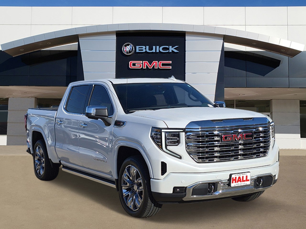 White Frost Tricoat 2025 GMC Sierra 1500 Denali Crew Cab 4WD Pickup Truck Four-Wheel Drive Automatic