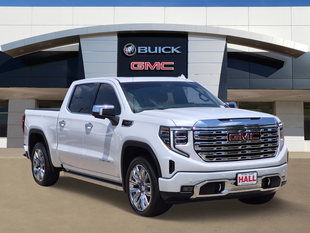  2025 GMC Sierra 1500 Denali Crew Cab 4WD   