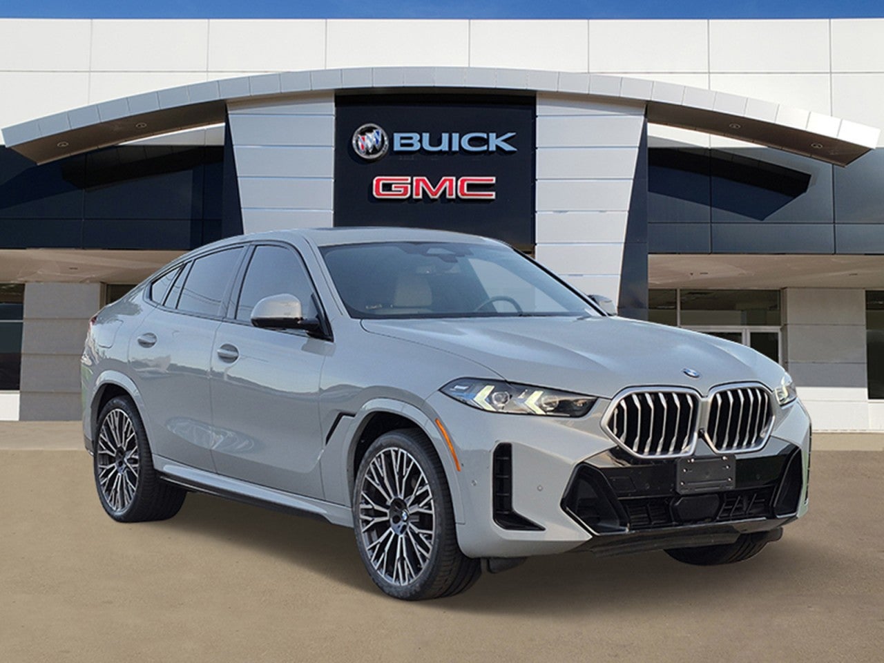  2024 BMW X6 xDrive40i AWD   