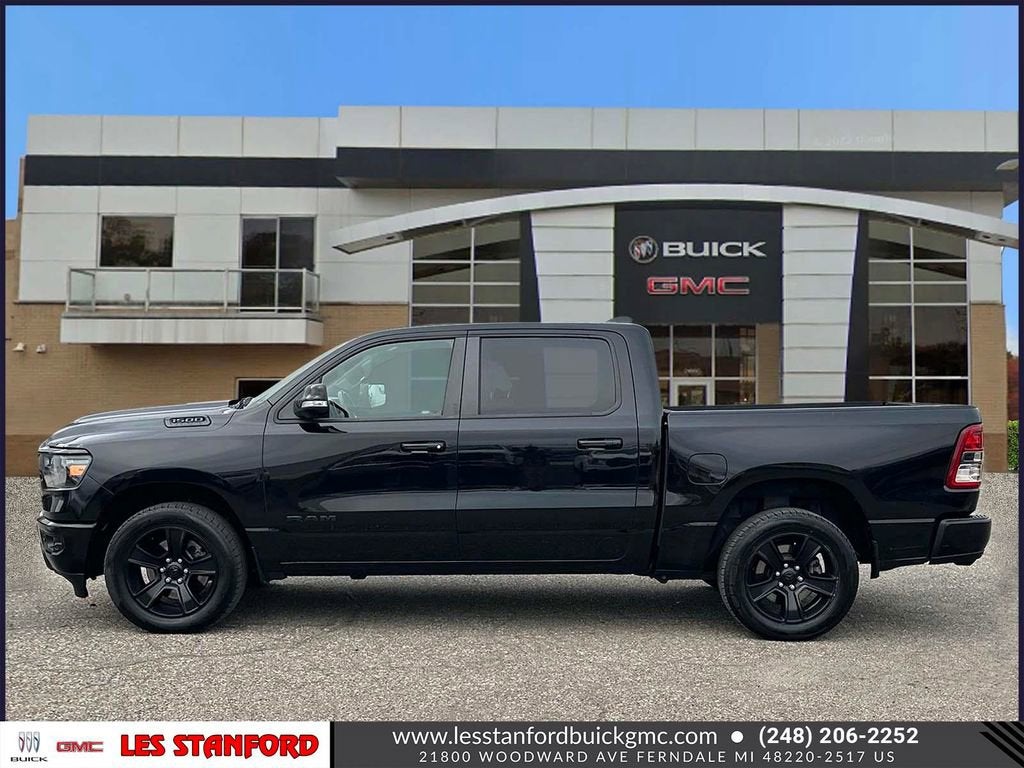 View vehicle photo 2