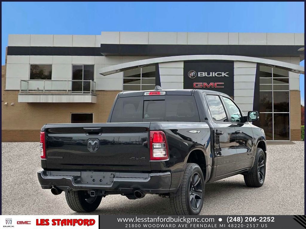 View vehicle photo 6