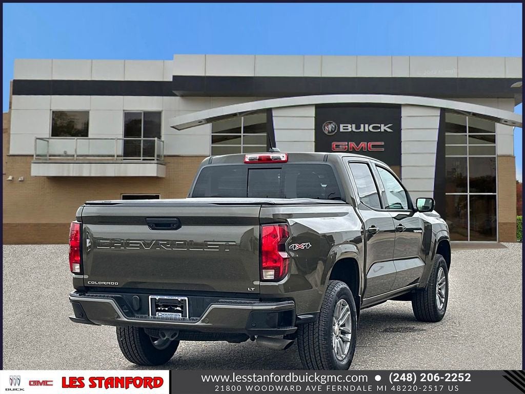 View vehicle photo 6