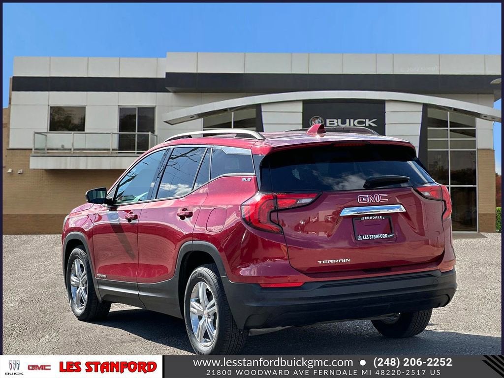 View vehicle photo 4