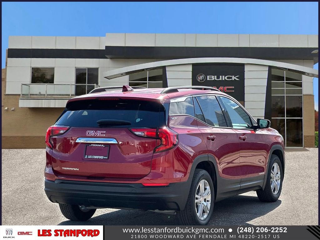 View vehicle photo 6