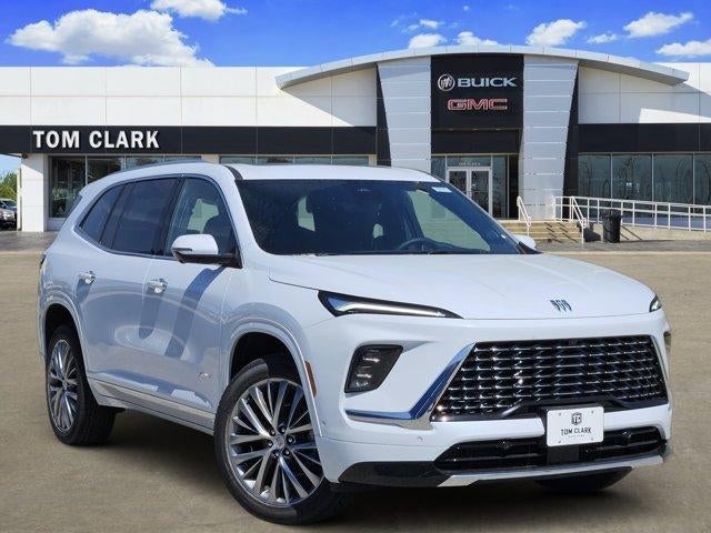 Iridescent White Tricoat 2026 Buick Enclave SUV / Crossover Front-Wheel Drive Automatic
