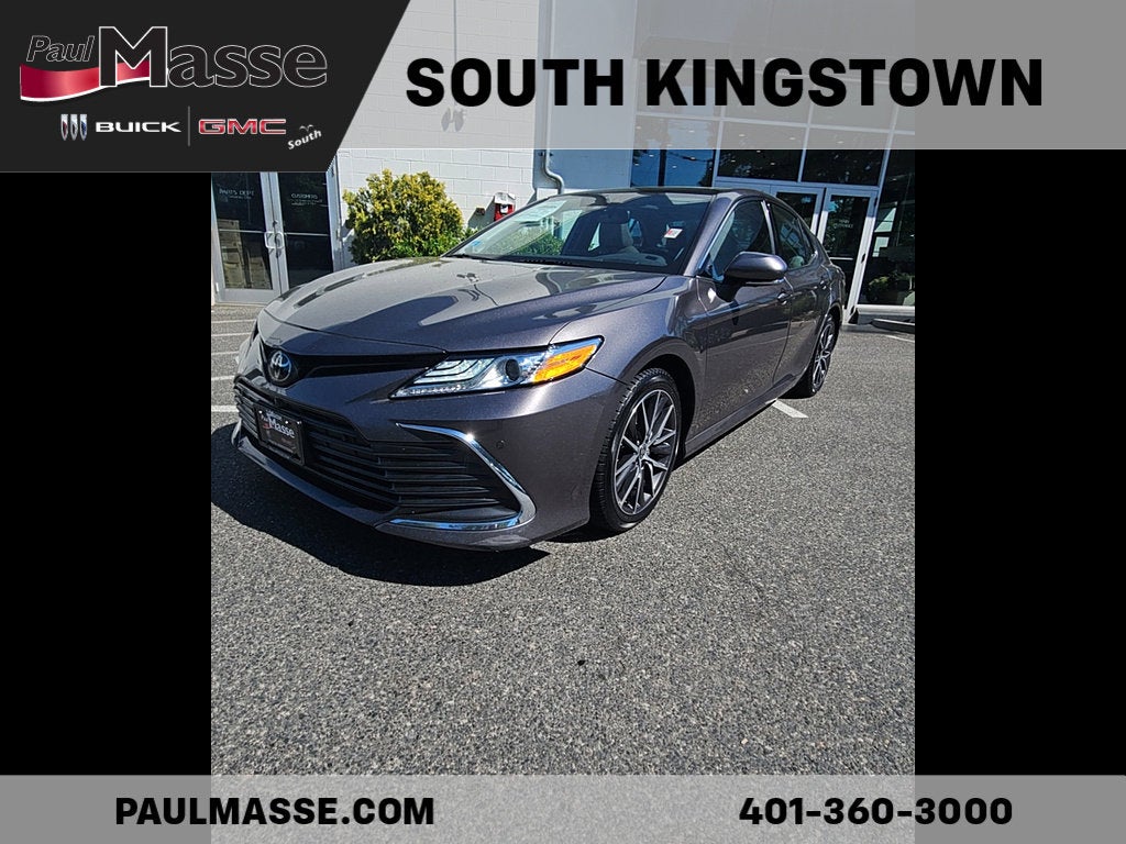 Gray 2022 Toyota Camry XLE FWD Sedan Front-Wheel Drive 