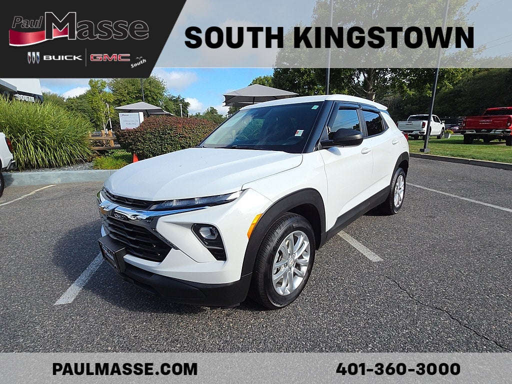 Summit White 2026 Chevrolet Trailblazer SUV / Crossover Front-Wheel Drive Automatic