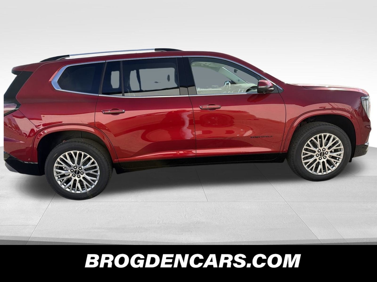 View vehicle photo 2