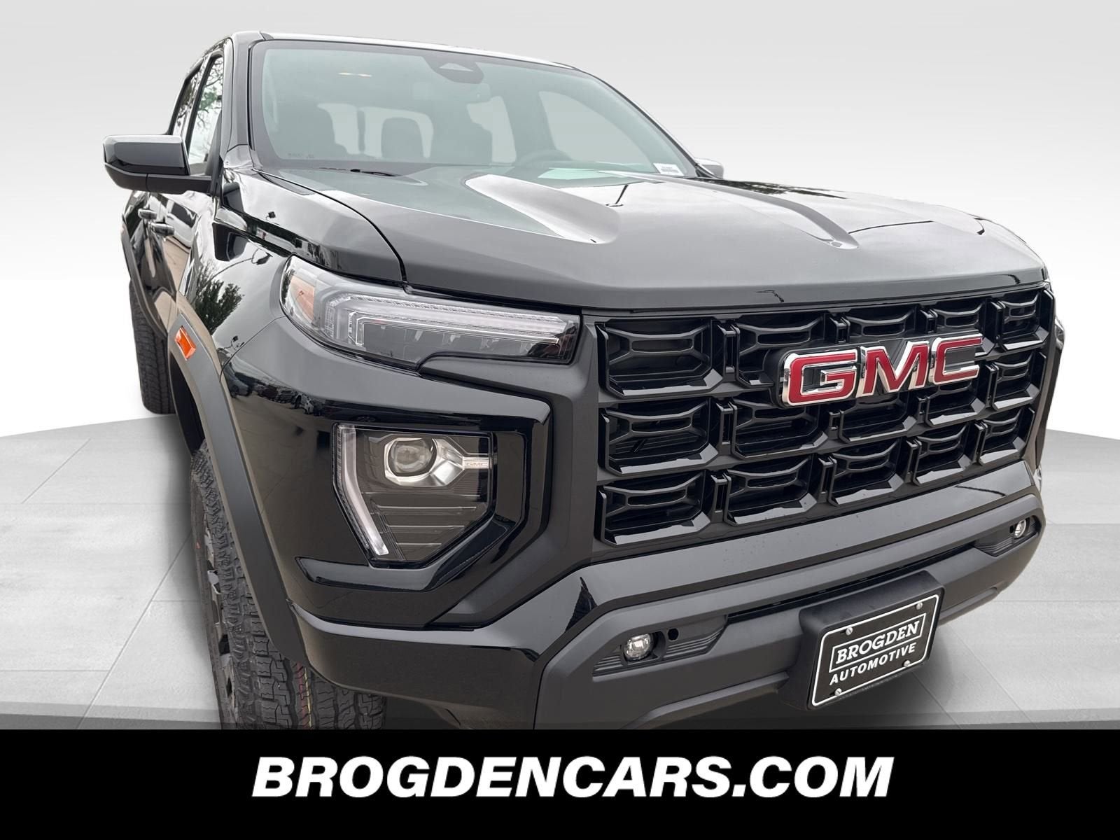 2026 GMC Canyon Elevation Crew Cab RWD