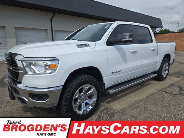 Bright White Clea 2021 RAM 1500 Big Horn Crew Cab 4WD Pickup Truck Four-Wheel Drive Automatic