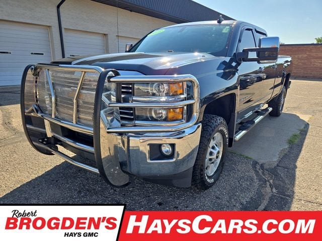 Gray (Graphite Metallic) 2018 Chevrolet Silverado 2500HD Pickup Truck Four-Wheel Drive Automatic