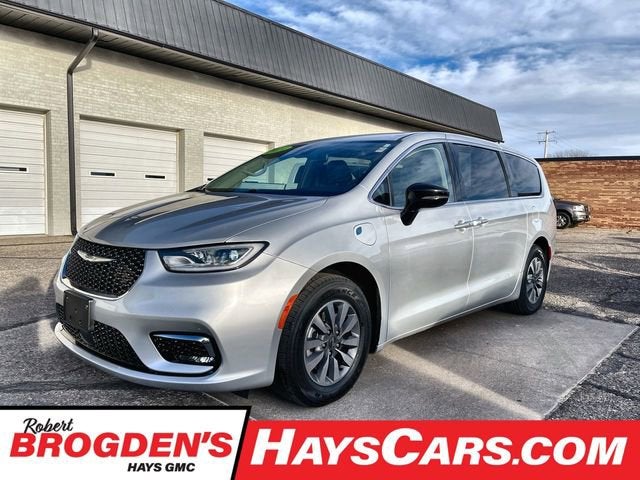 2024 Chrysler Pacifica Hybrid Select FWD   