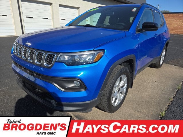  2025 Jeep Compass Latitude 4WD   