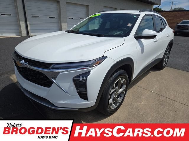 2025 Chevrolet Trax LT FWD