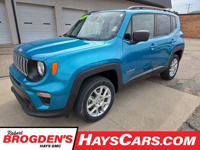  2022 Jeep Renegade Latitude 4WD   