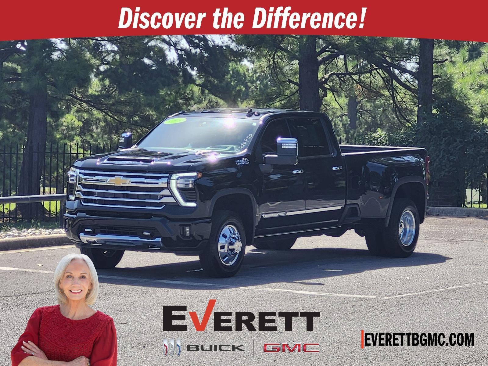  2024 Chevrolet Silverado 3500HD High Country Crew Cab 4WD   