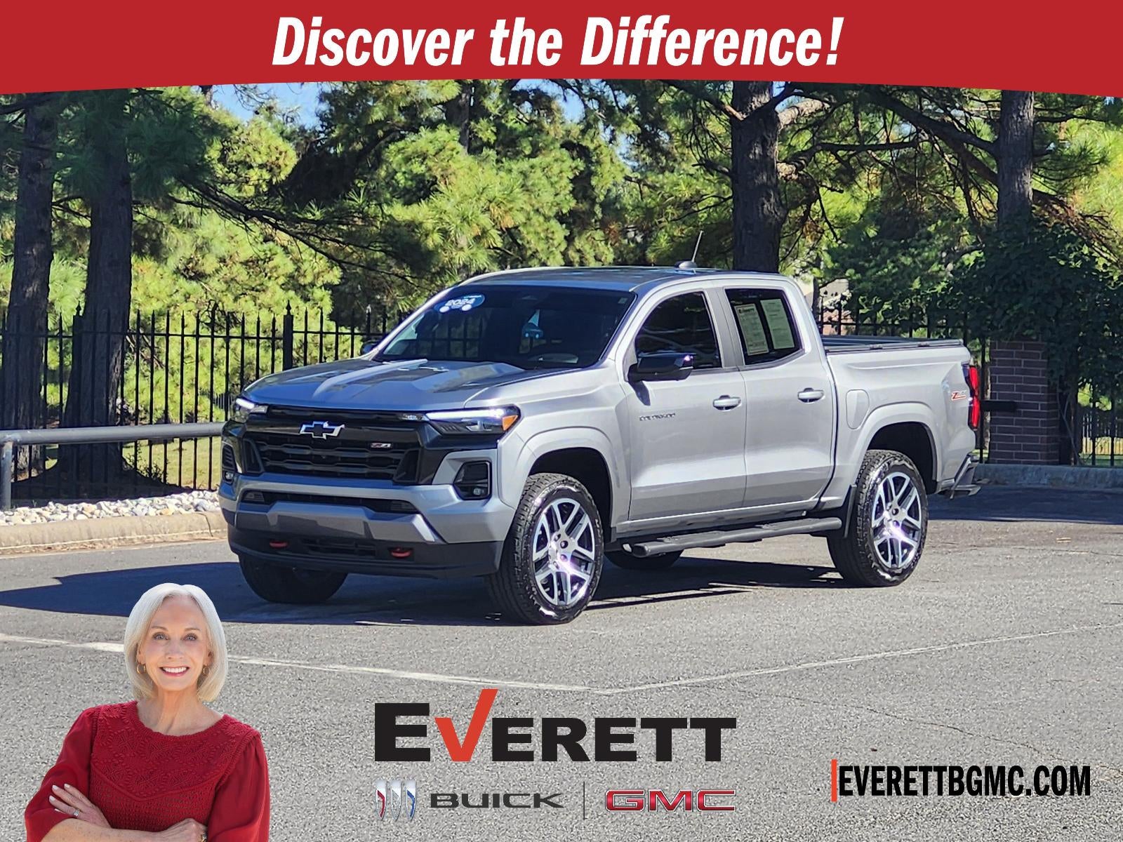 Sterling Gray Metallic 2024 Chevrolet Colorado Pickup Truck Four-Wheel Drive Automatic