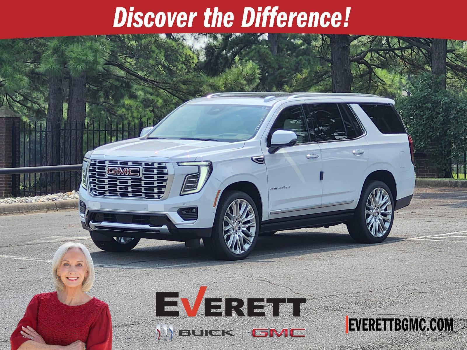 Glacier White Tricoat 2026 GMC Yukon SUV / Crossover Four-Wheel Drive Automatic