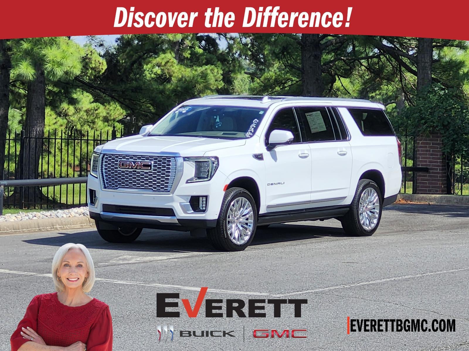 Summit White 2023 GMC Yukon XL SUV / Crossover Four-Wheel Drive Automatic