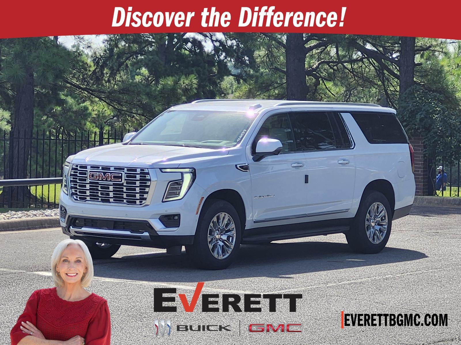 Glacier White Tricoat 2026 GMC Yukon XL SUV / Crossover Four-Wheel Drive Automatic