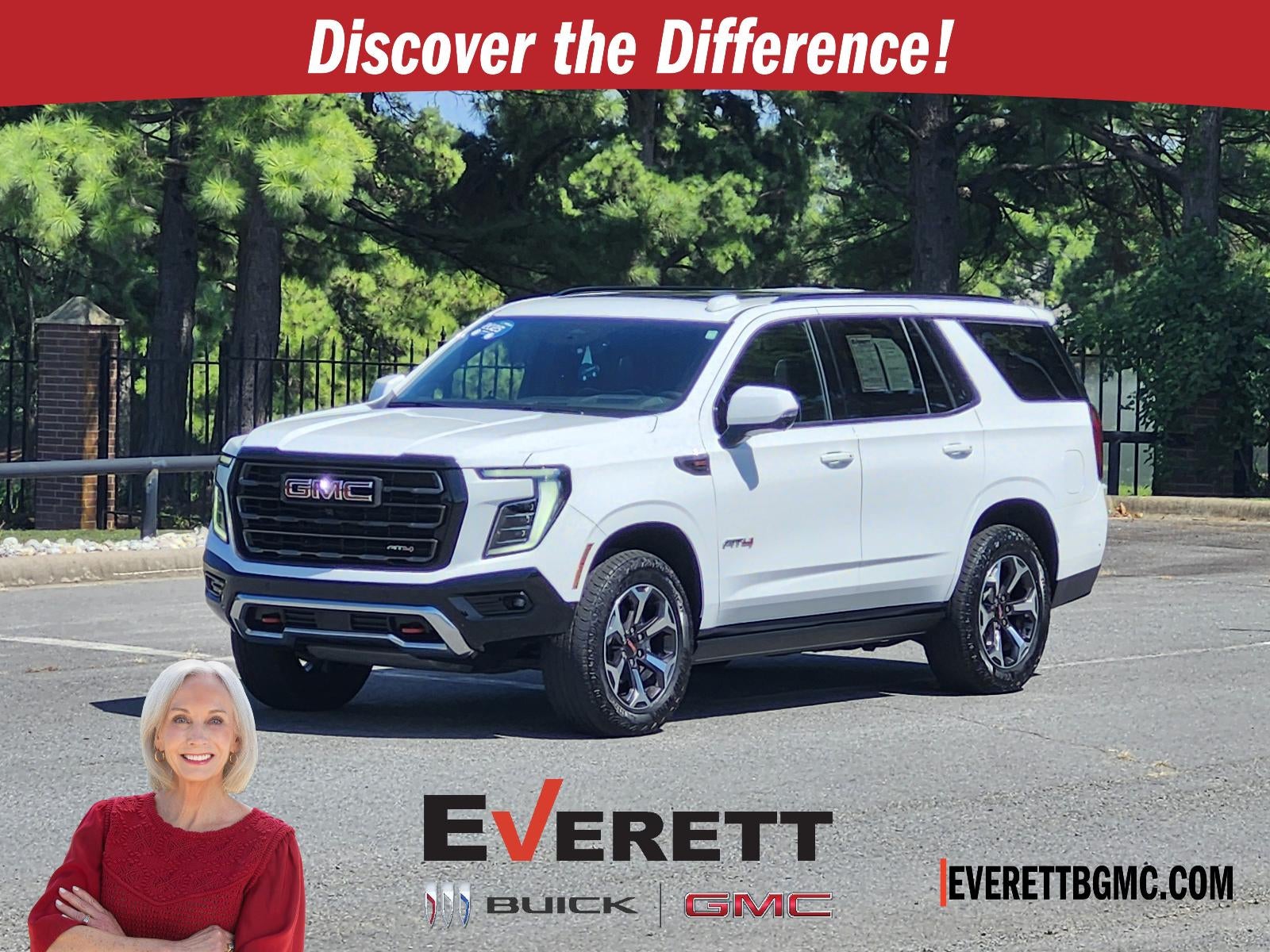 Summit White 2025 GMC Yukon SUV / Crossover Four-Wheel Drive Automatic