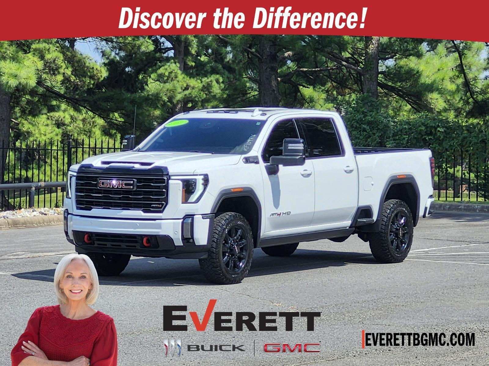  2024 GMC Sierra 2500HD AT4 Crew Cab 4WD   