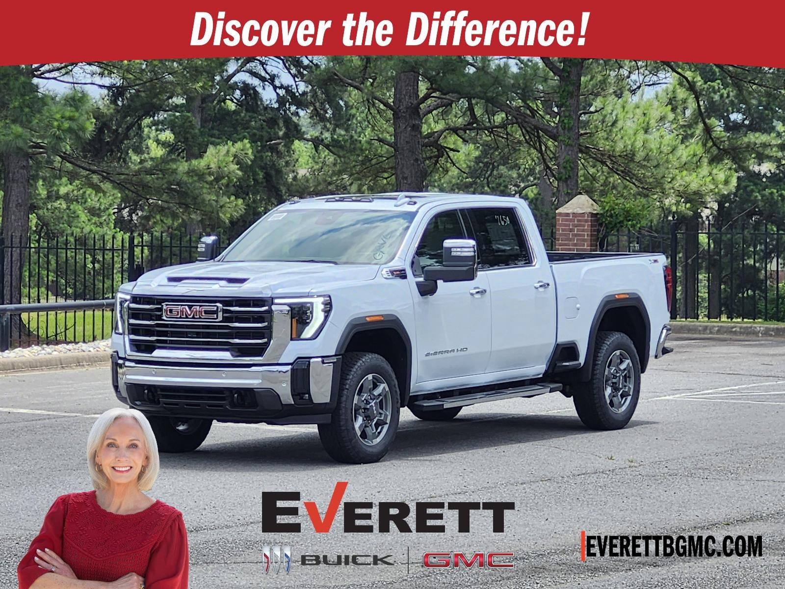 Glacier White Tricoat 2026 GMC Sierra 2500HD Pickup Truck Four-Wheel Drive Automatic