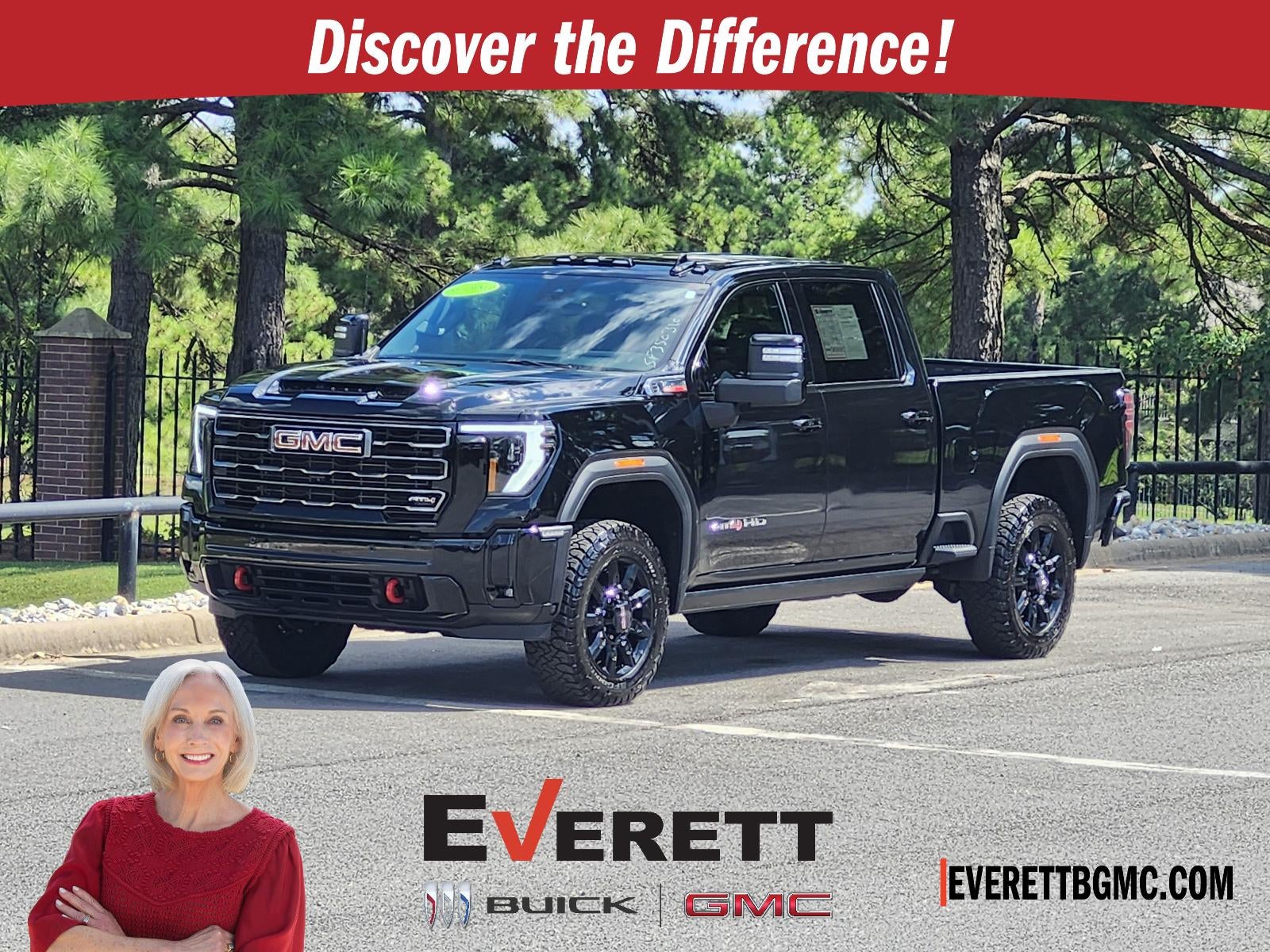  2025 GMC Sierra 2500HD AT4 Crew Cab 4WD   