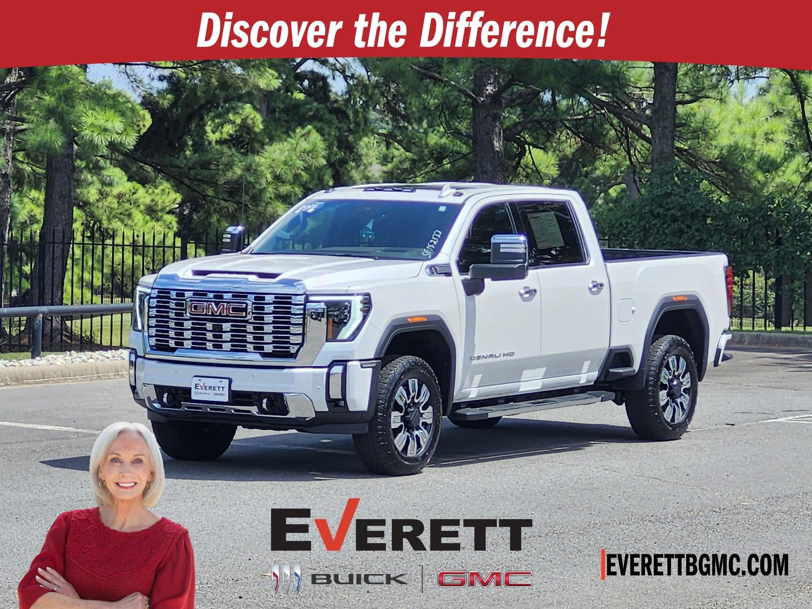  2025 GMC Sierra 2500HD Denali Crew Cab 4WD   