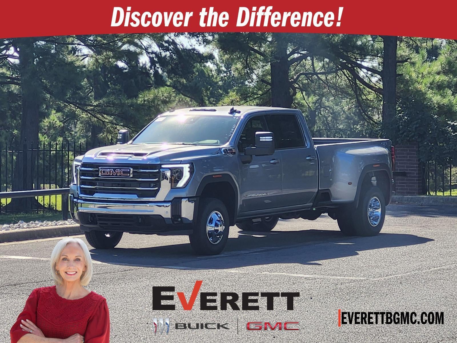 Sterling Metallic 2026 GMC Sierra 3500HD Pickup Truck Four-Wheel Drive Automatic