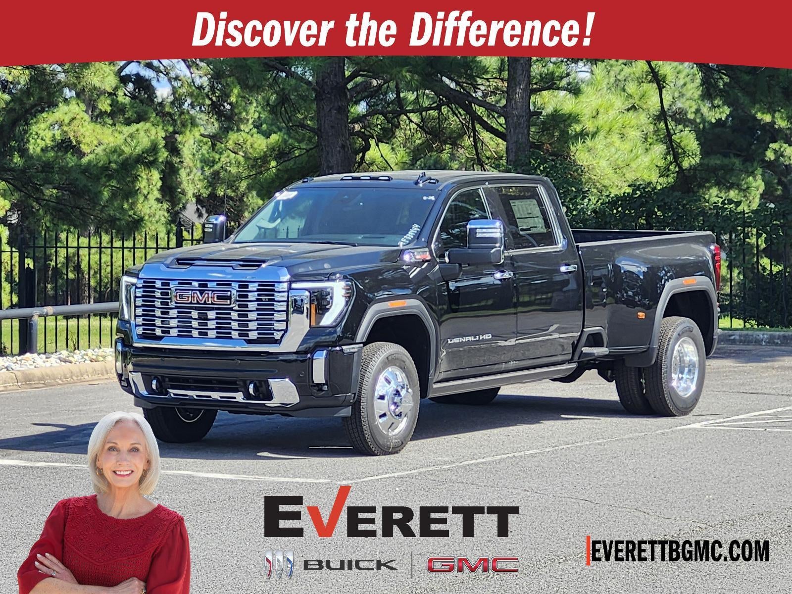 Onyx Black 2026 GMC Sierra 3500HD Pickup Truck Four-Wheel Drive Automatic