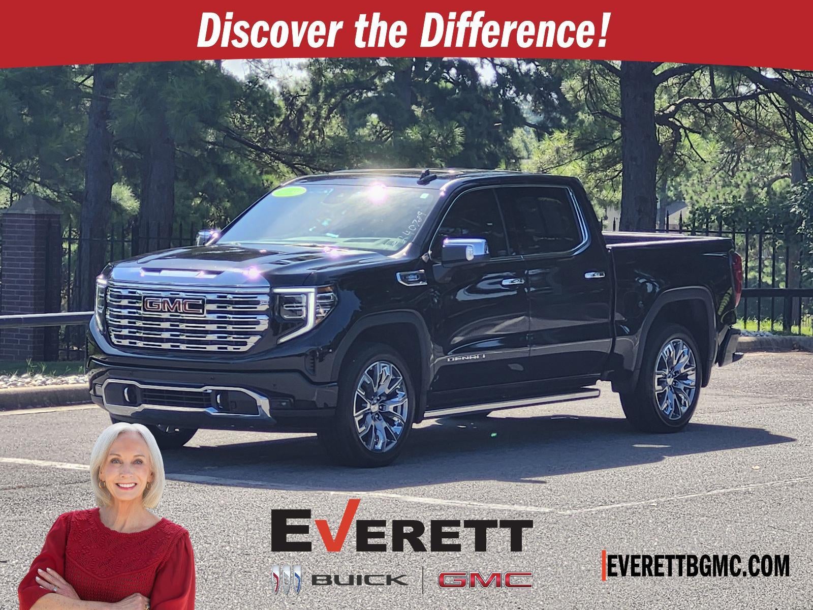 Onyx Black 2026 GMC Sierra 1500 Pickup Truck Four-Wheel Drive Automatic