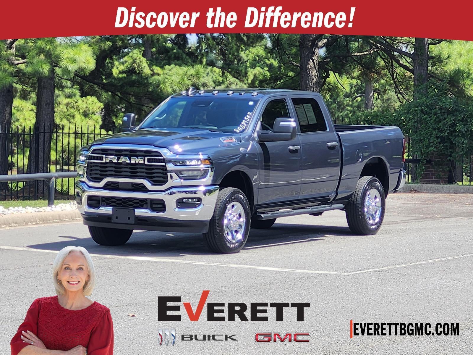  2025 RAM 2500 Tradesman Crew Cab 4WD   