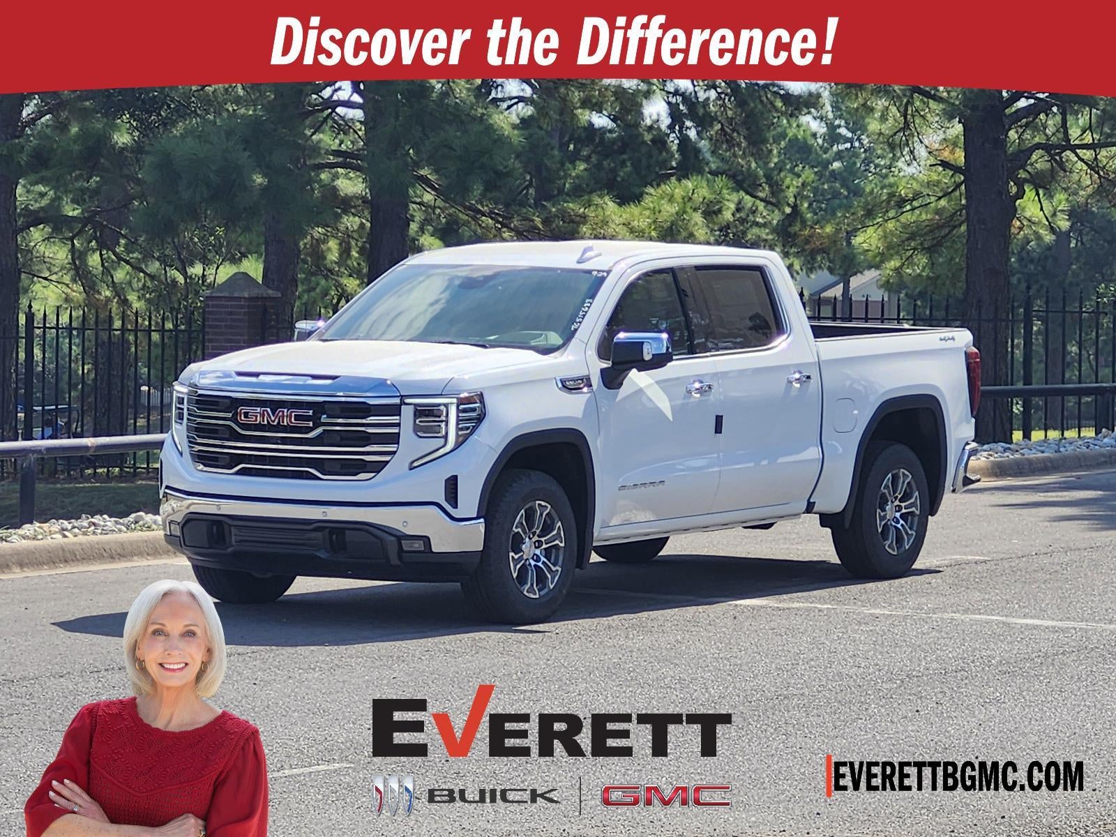 Summit White 2026 GMC Sierra 1500 Pickup Truck Four-Wheel Drive Automatic