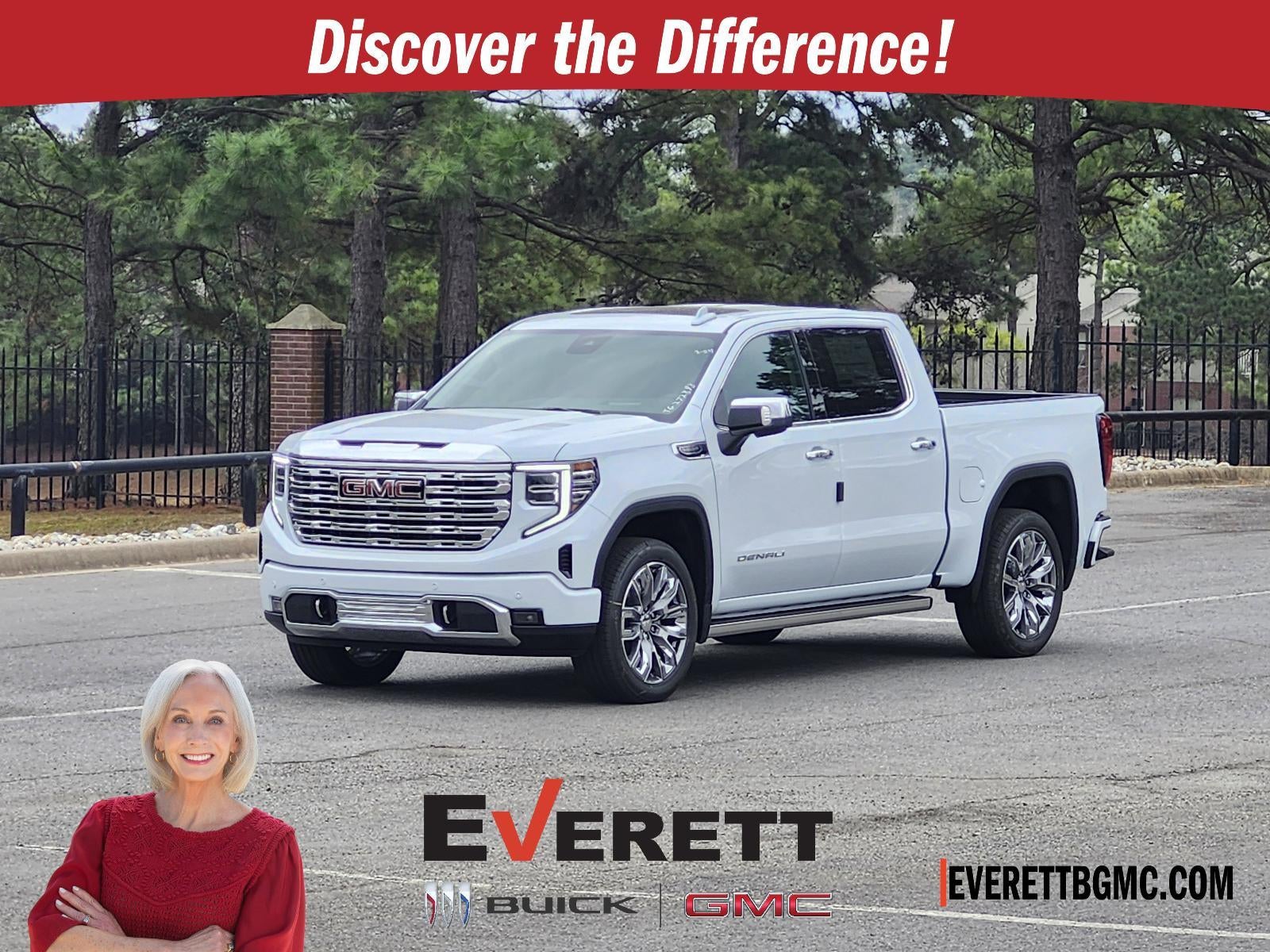 Glacier White Tricoat 2026 GMC Sierra 1500 Pickup Truck Four-Wheel Drive Automatic