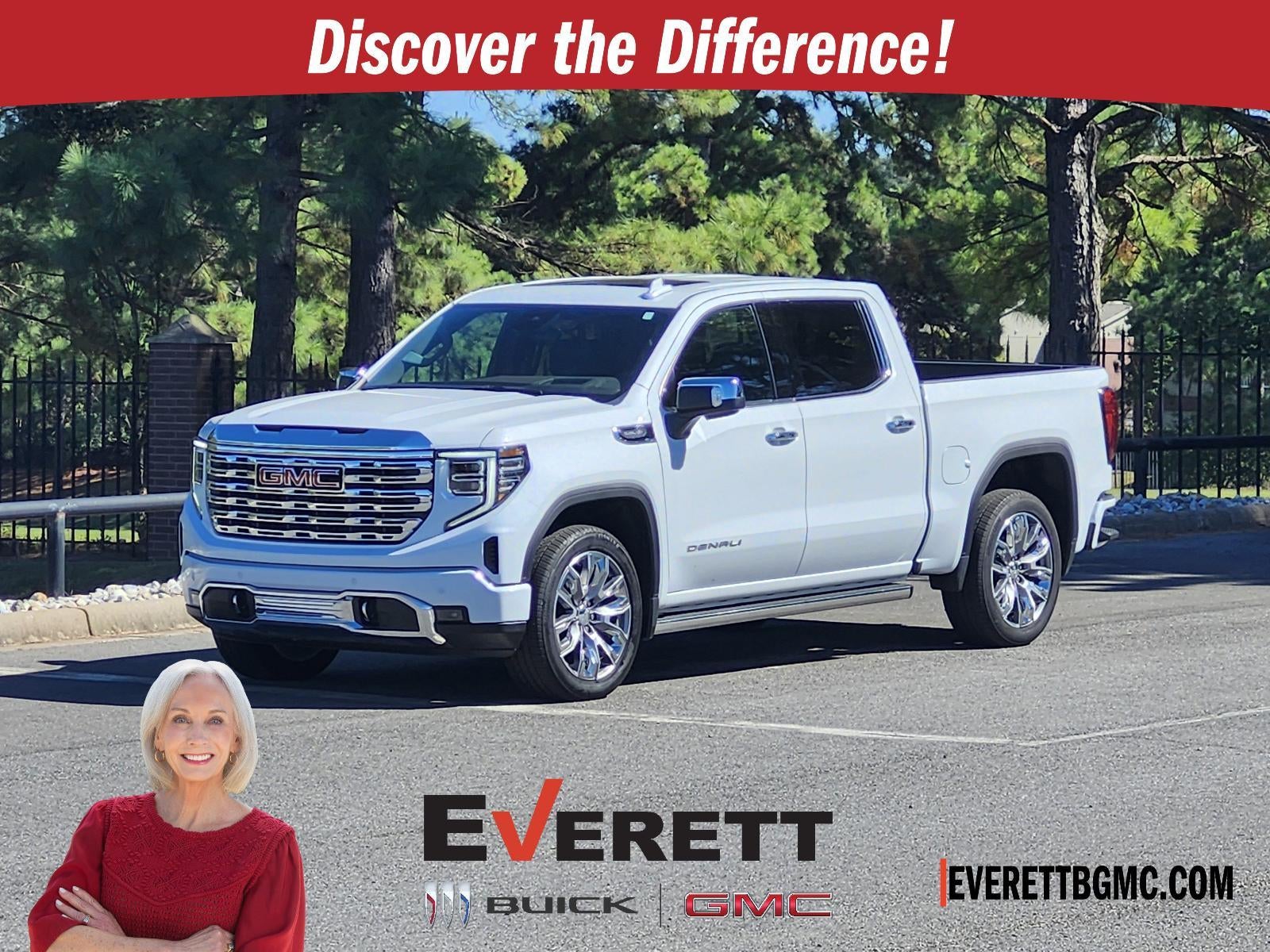 Glacier White Tricoat 2026 GMC Sierra 1500 Pickup Truck Four-Wheel Drive Automatic