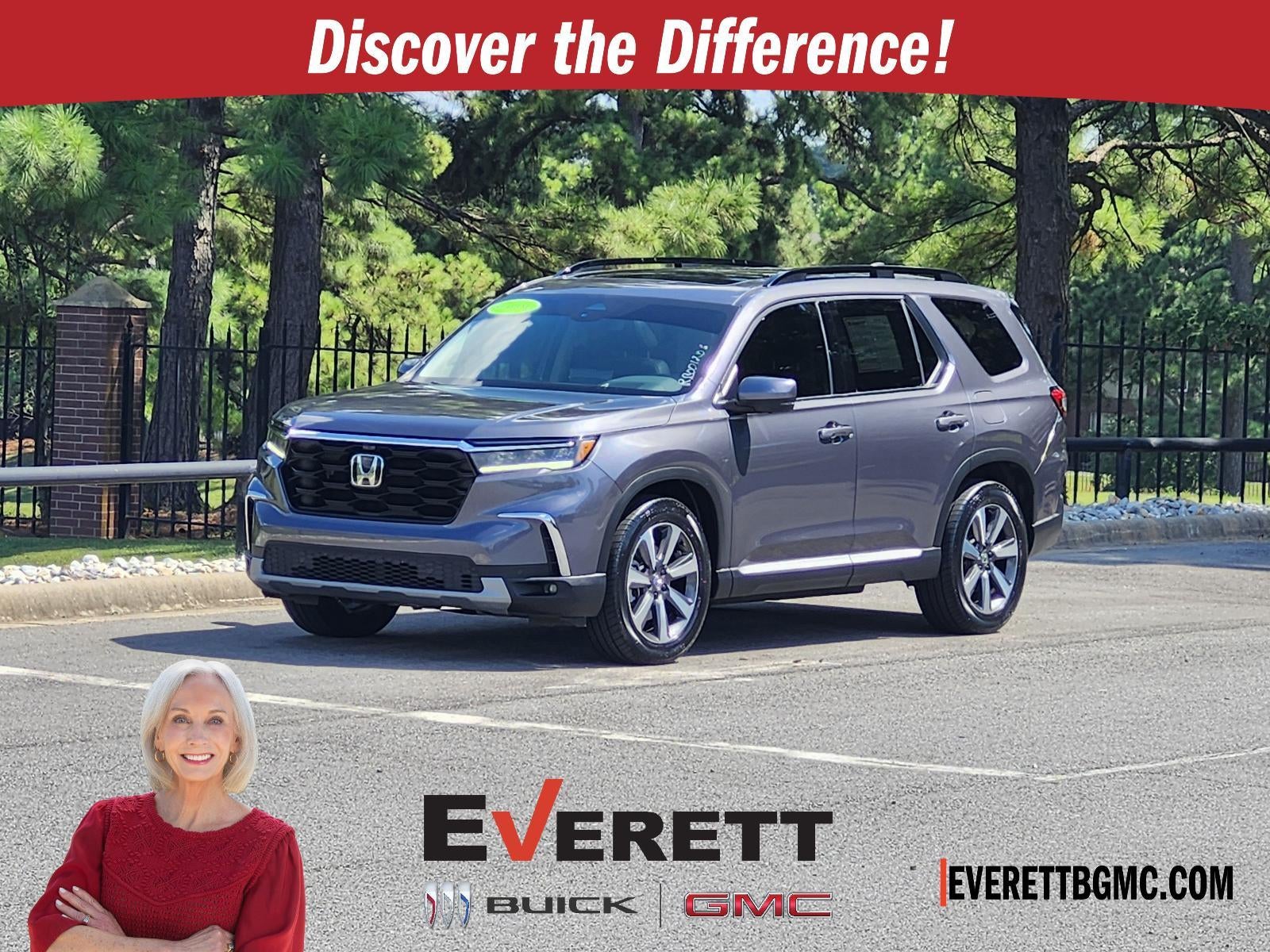 Gray 2024 Honda Pilot SUV / Crossover All-Wheel Drive Automatic