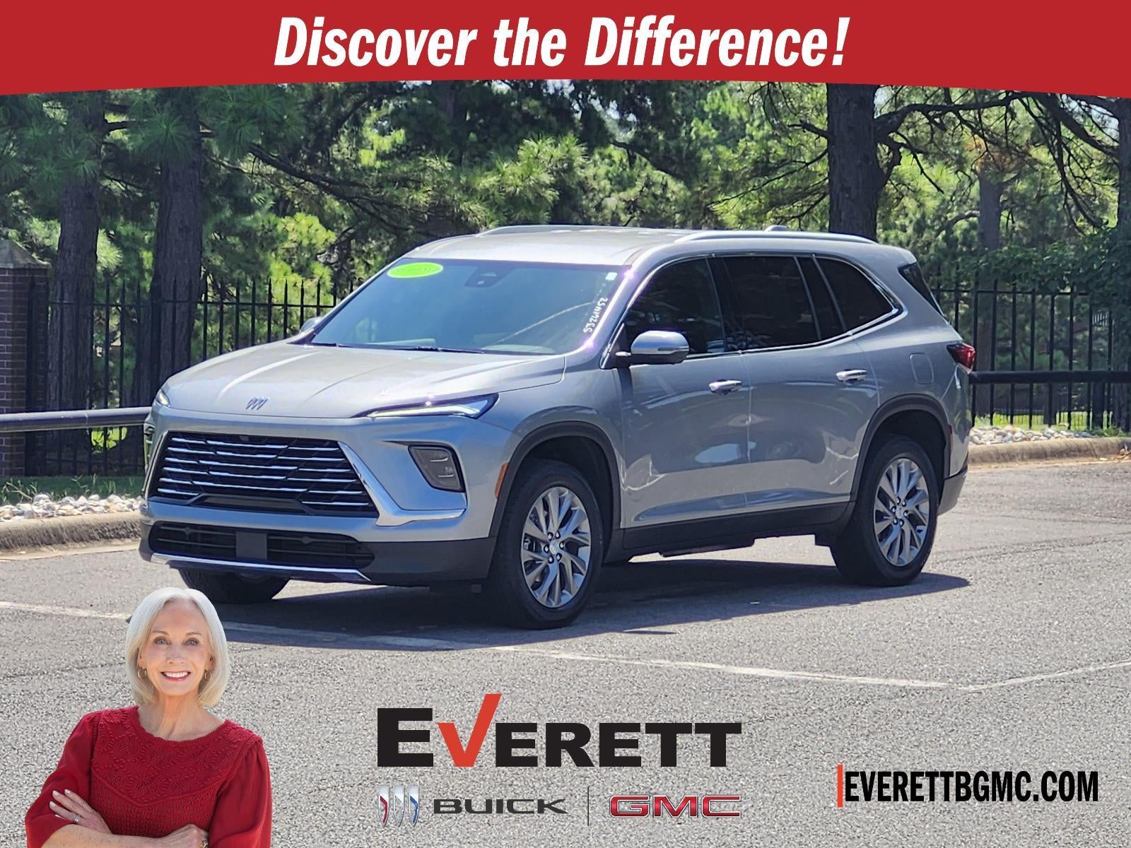 Moonstone Gray Metallic 2025 Buick Enclave SUV / Crossover Front-Wheel Drive Automatic