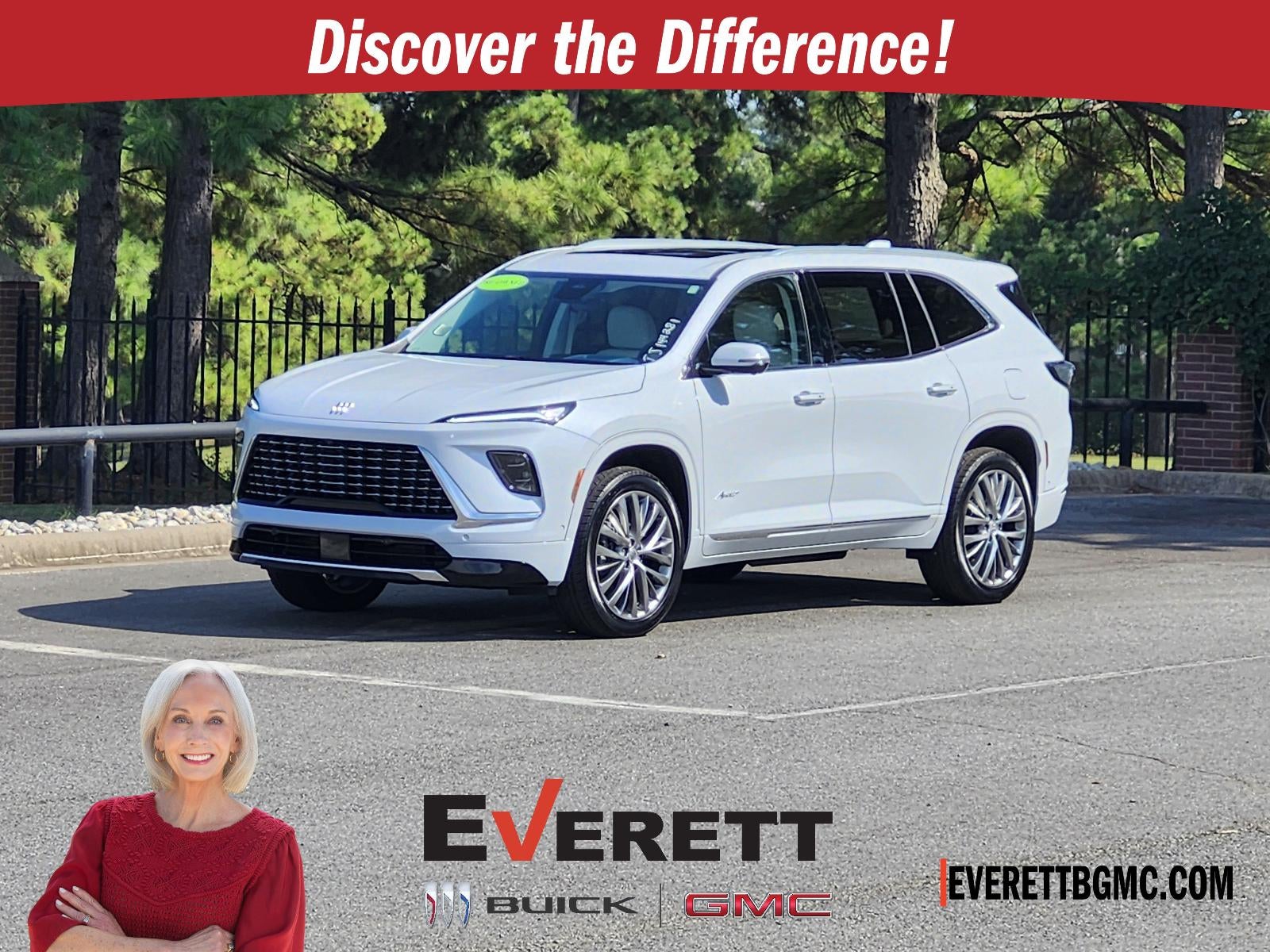 Iridescent White Tricoat 2026 Buick Enclave SUV / Crossover Front-Wheel Drive Automatic