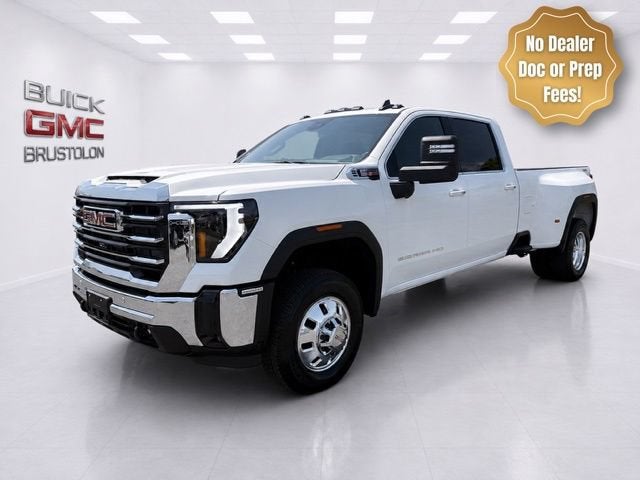 Summit White 2026 GMC Sierra 3500HD Pickup Truck Four-Wheel Drive Automatic