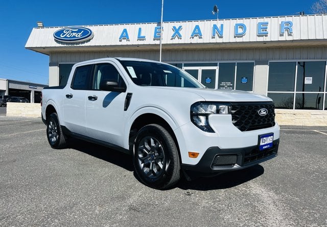 Space White Metallic 2026 Ford Maverick Pickup Truck Front-Wheel Drive Automatic