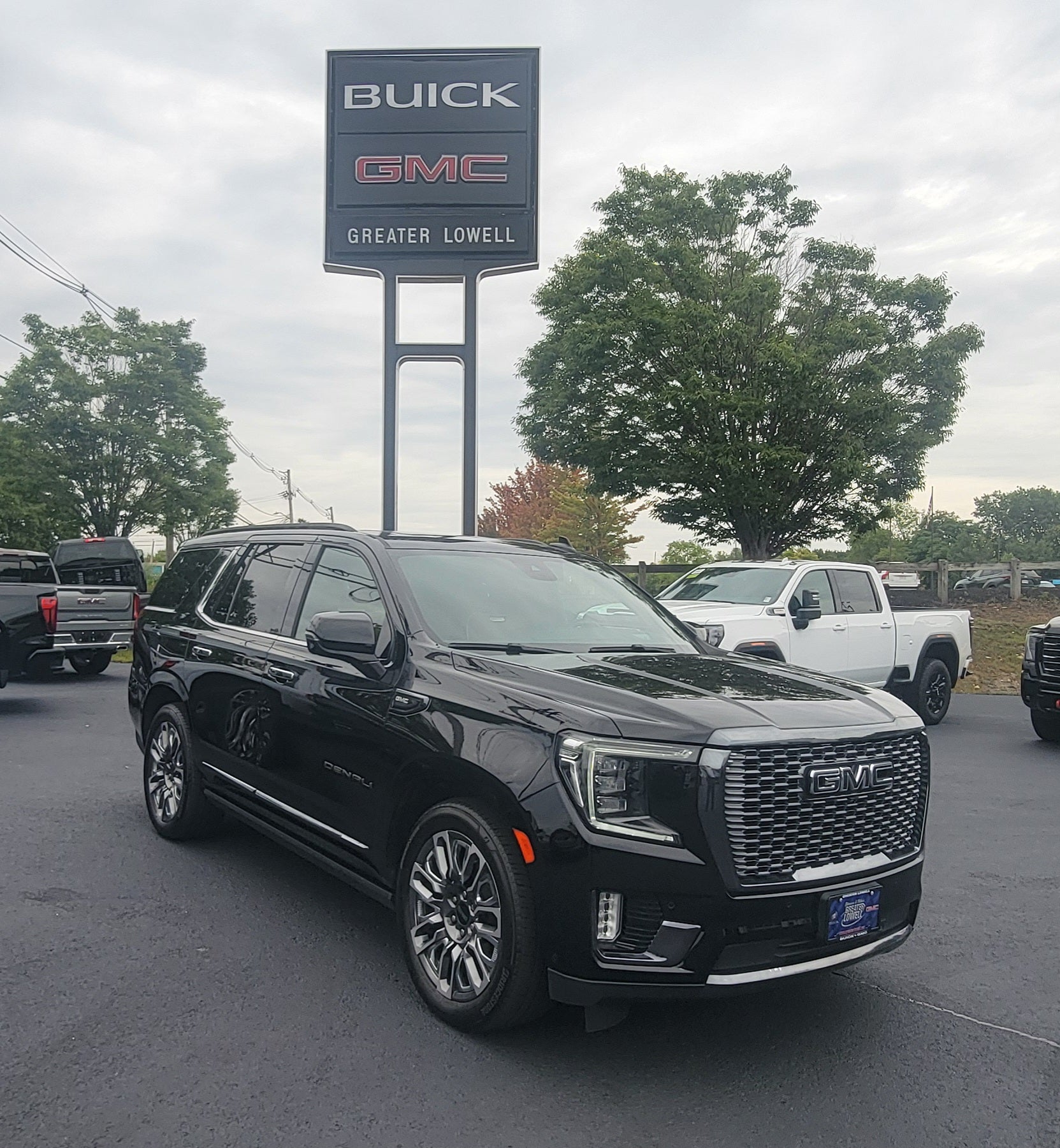 Onyx Black 2023 GMC Yukon SUV / Crossover Four-Wheel Drive Automatic