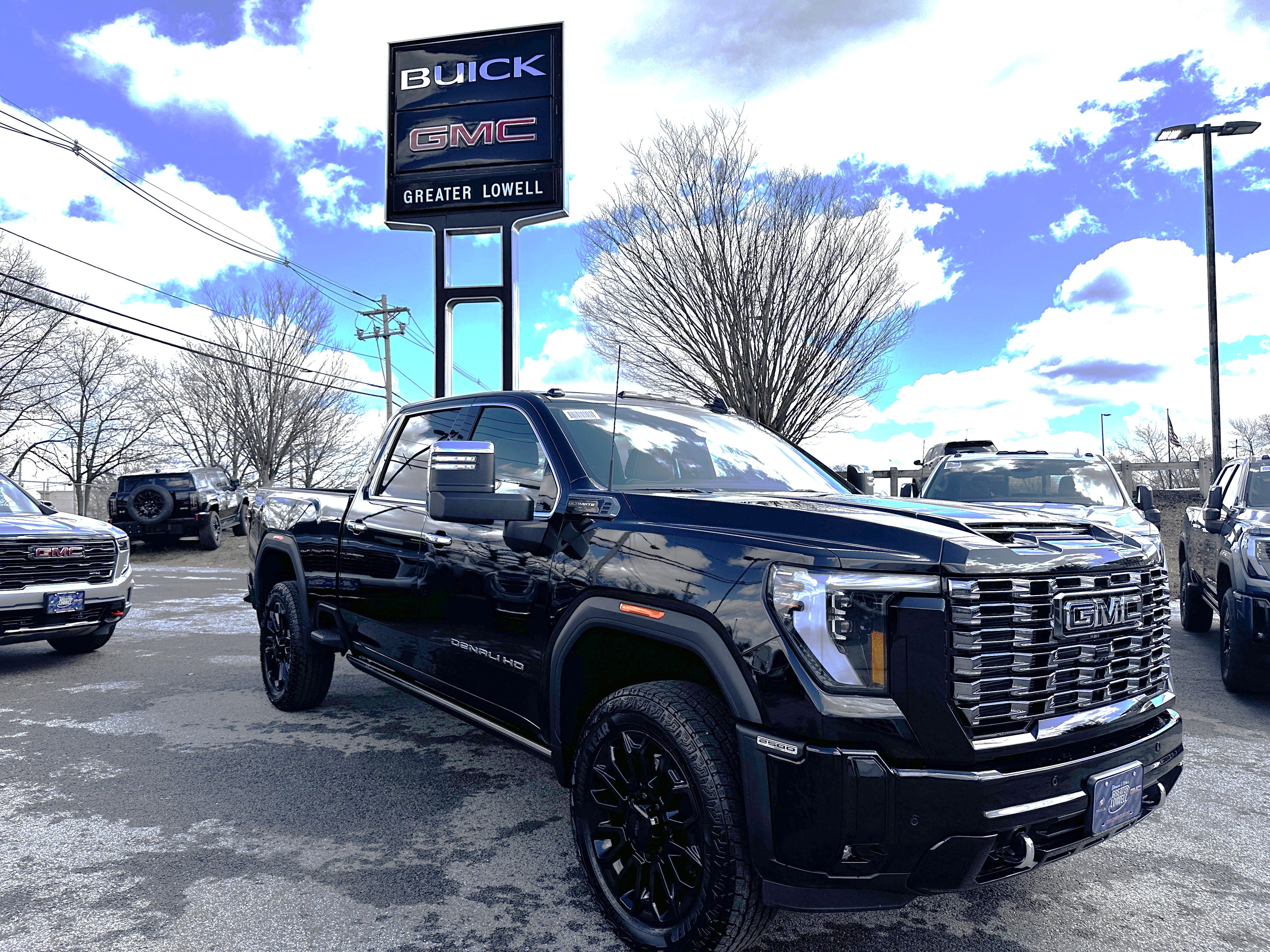 Onyx Black 2026 GMC Sierra 2500HD Pickup Truck Four-Wheel Drive Automatic