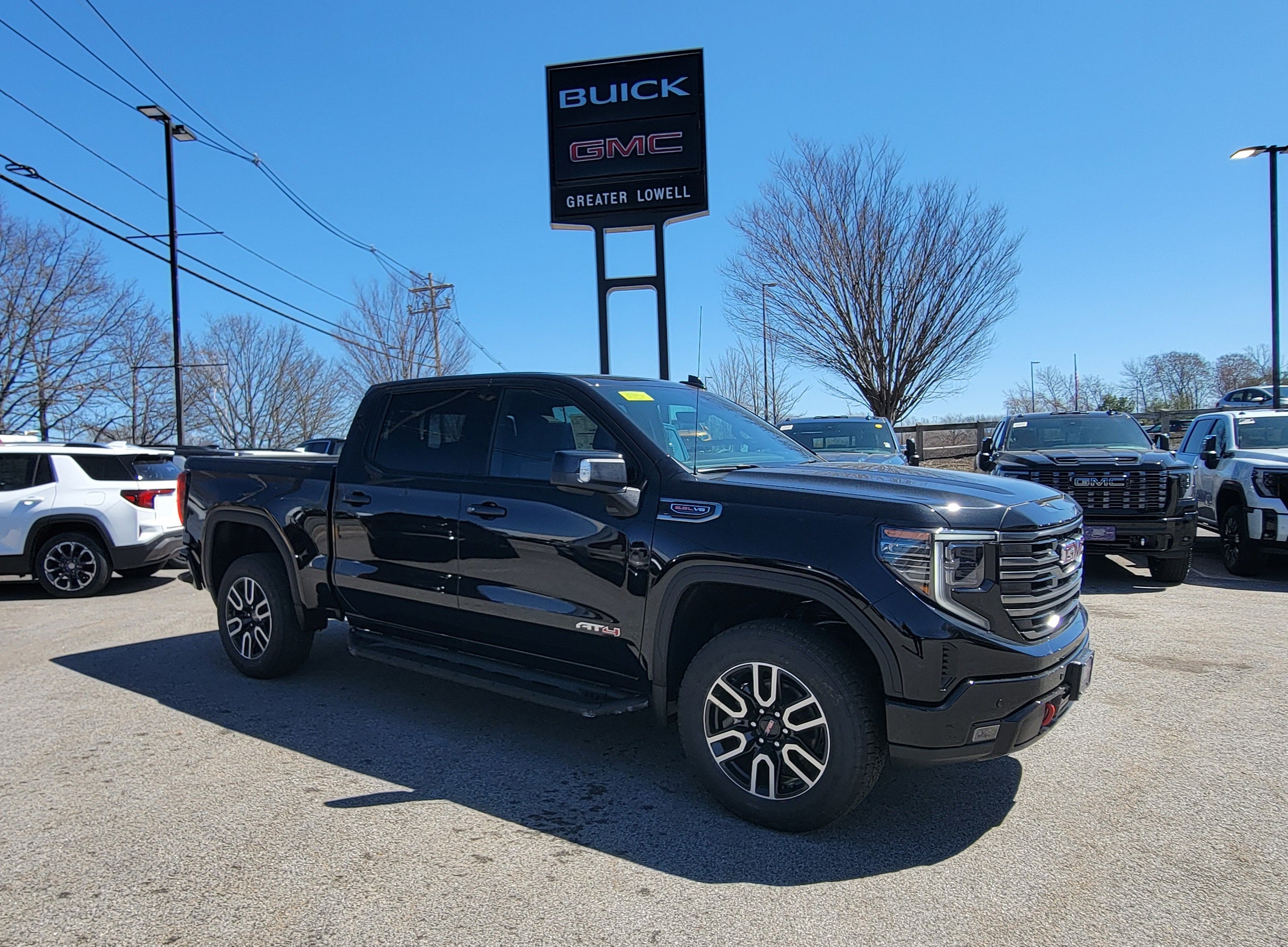 Onyx Black 2026 GMC Sierra 1500 Pickup Truck Four-Wheel Drive Automatic