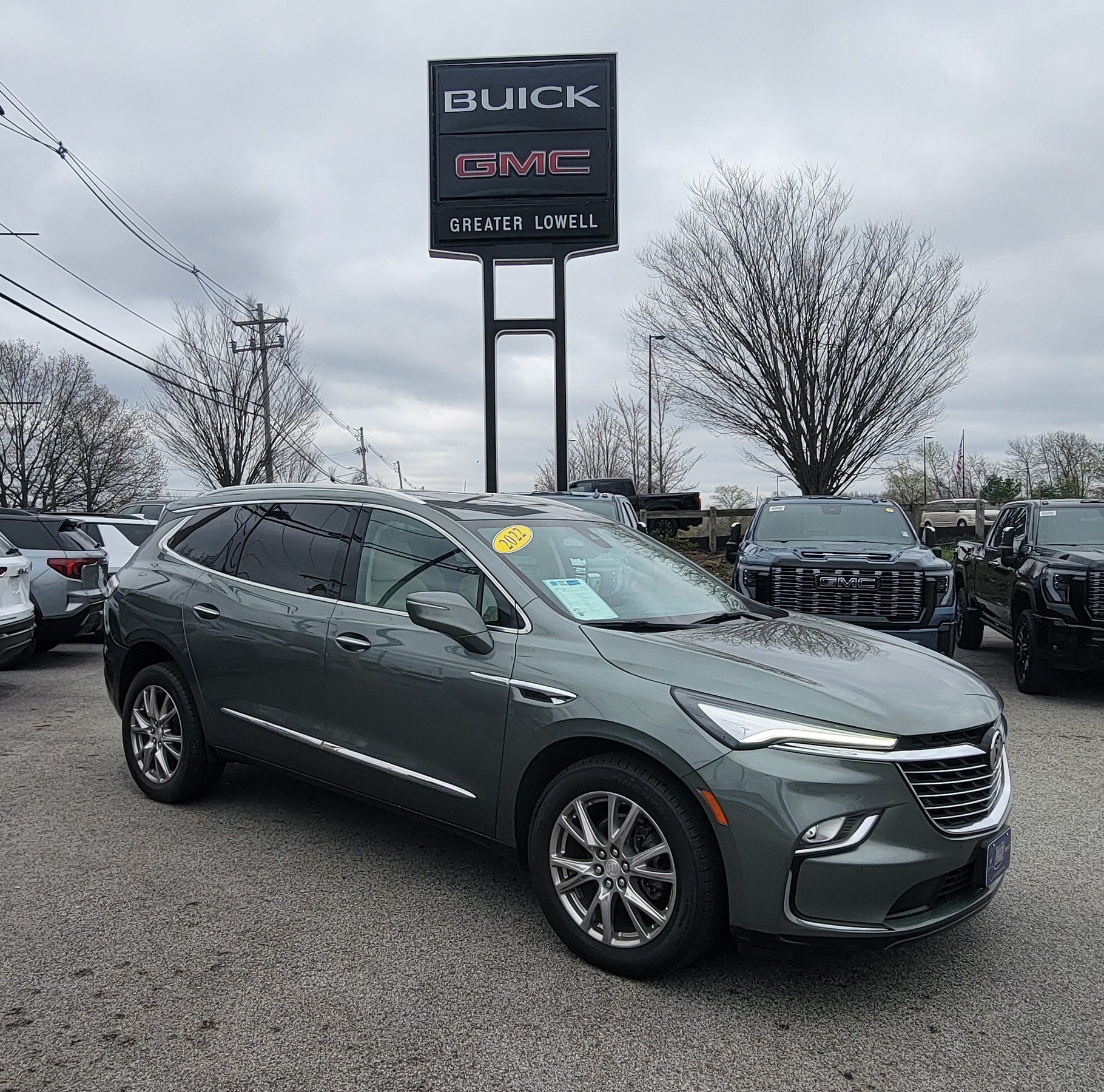 Sage Metallic 2022 Buick Enclave SUV / Crossover Four-Wheel Drive Automatic