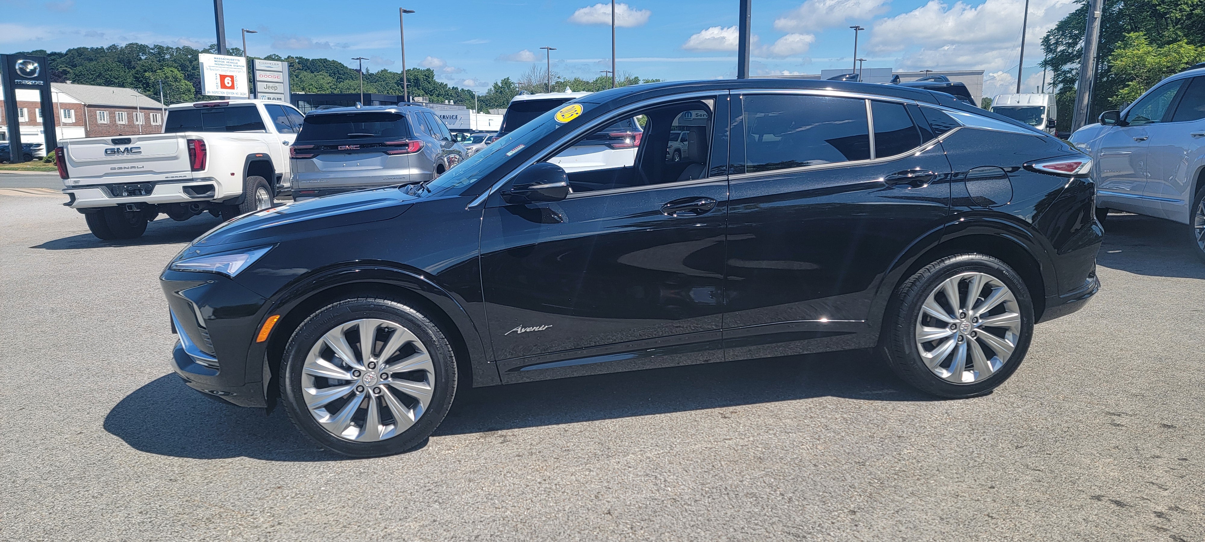 View vehicle photo 5