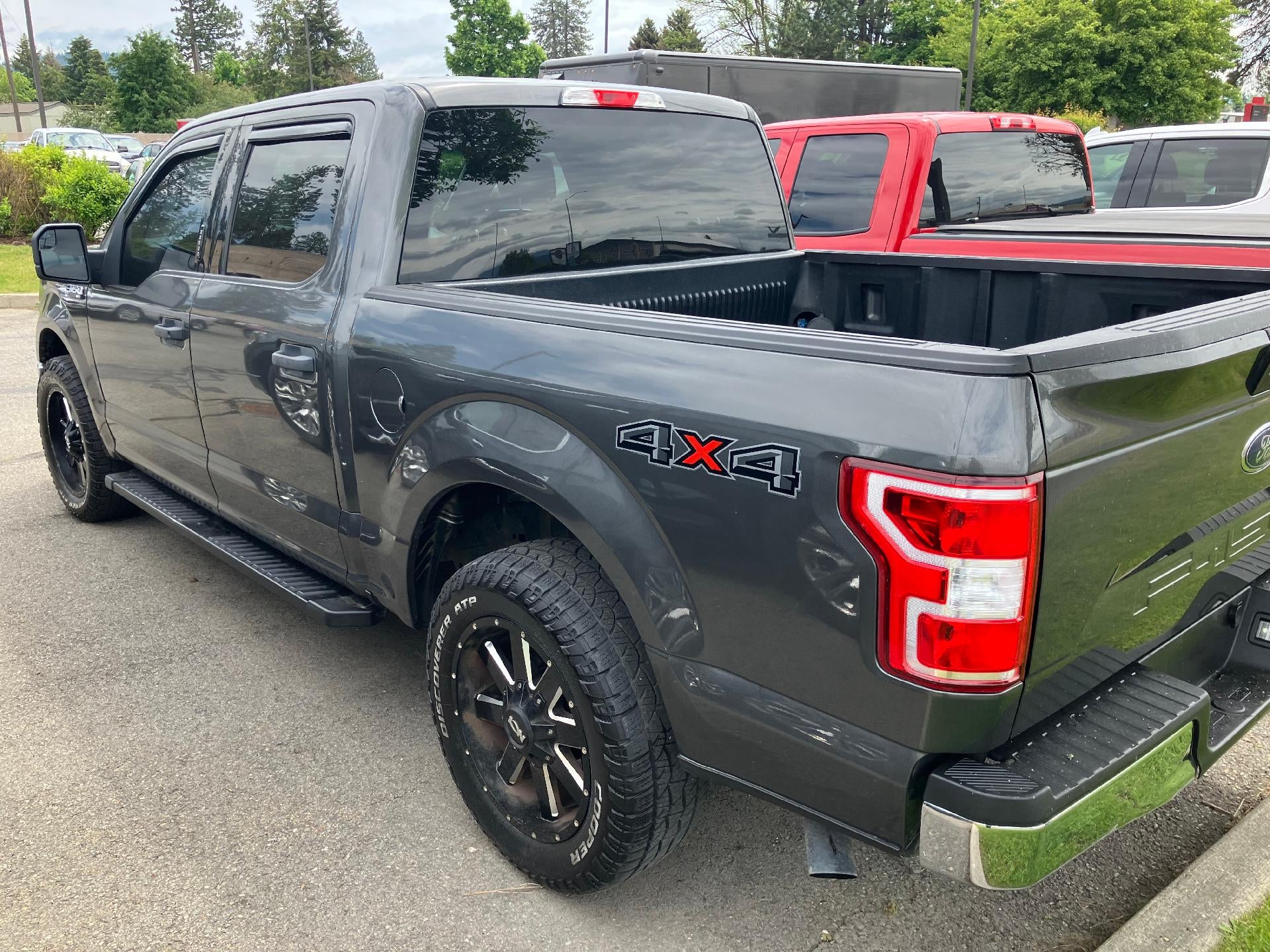 View vehicle photo 2