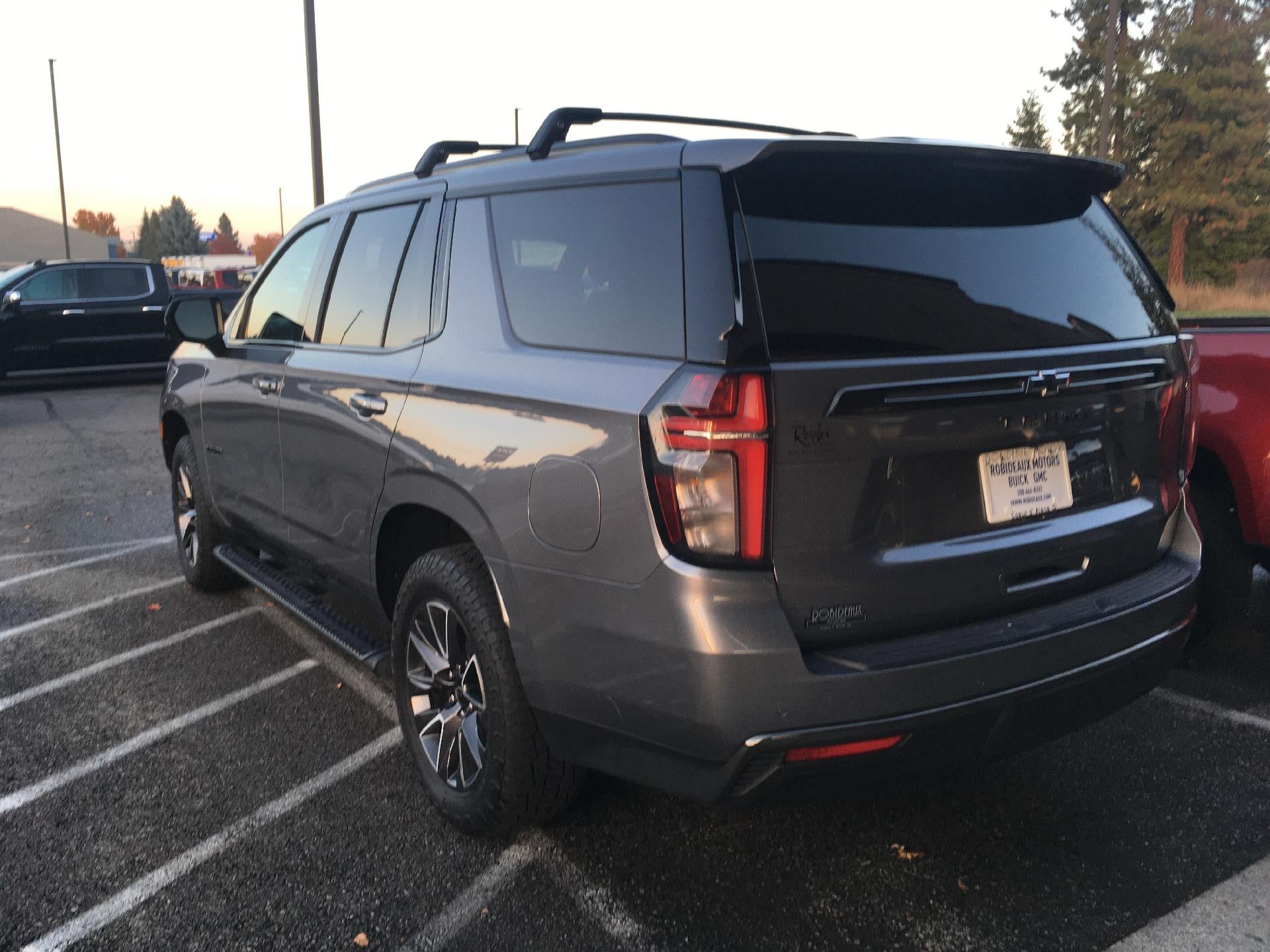 View vehicle photo 2