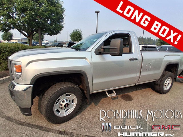 Quicksilver Metallic 2015 GMC Sierra 2500HD Pickup Truck Four-Wheel Drive Automatic